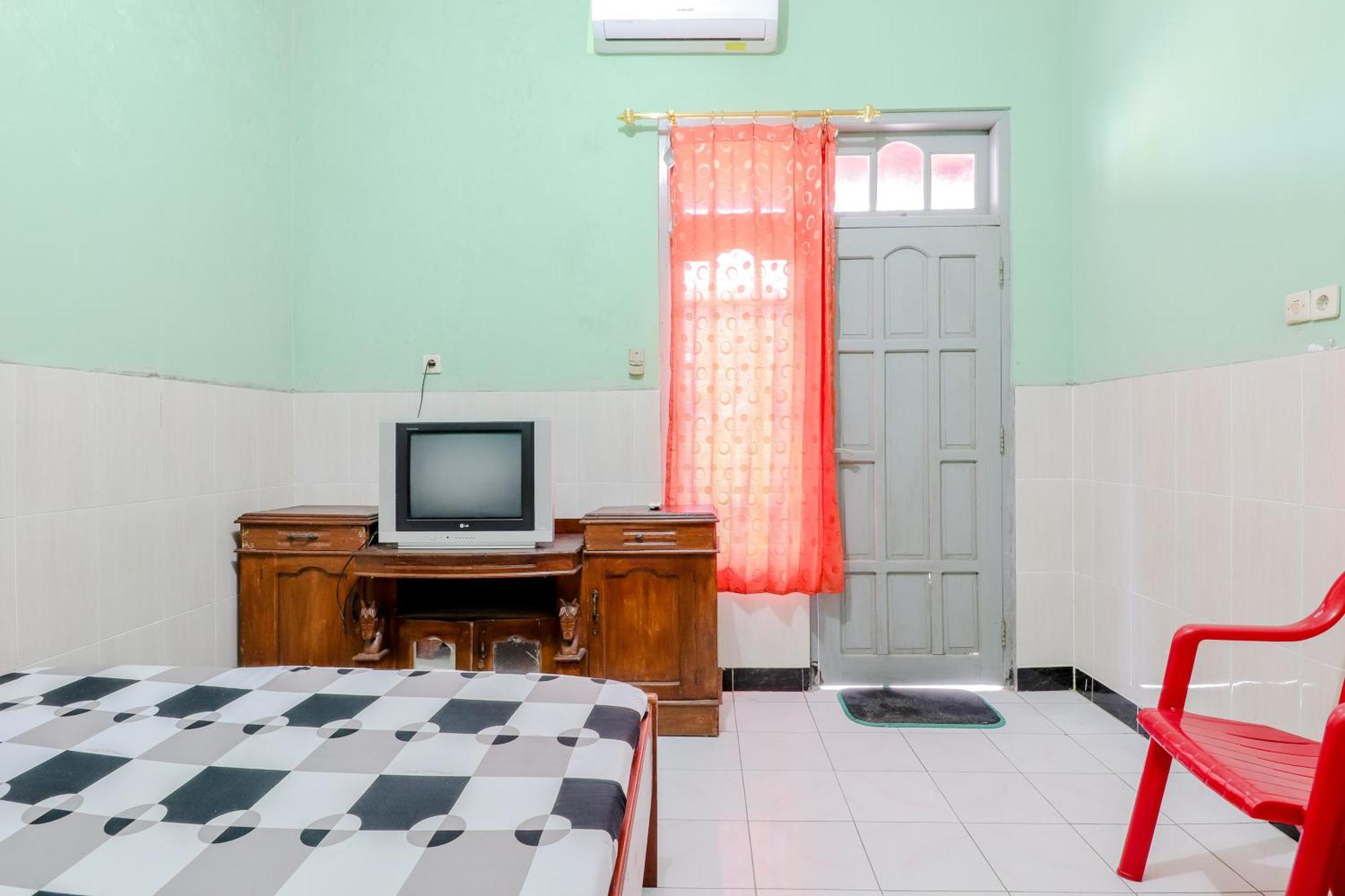 Losmen Panorama Bantul Eksteriør bilde